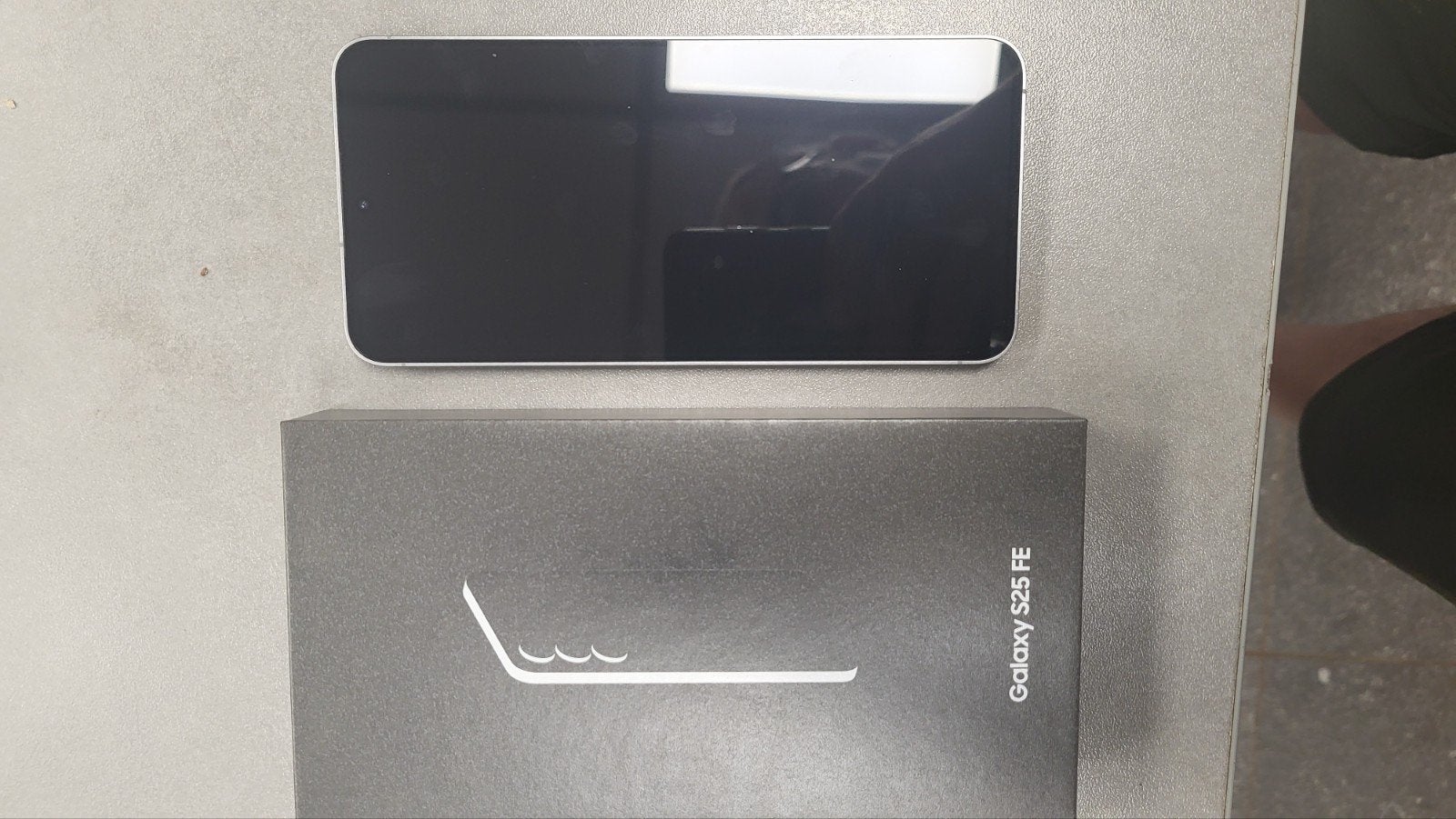 Samsung S25FE 128gb, Computers en Software, Computerbehuizingen, Ophalen