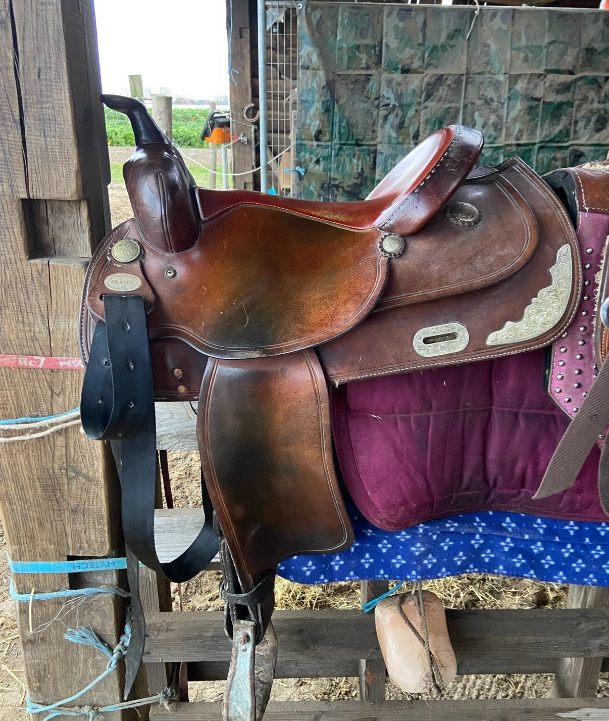 Westernzadel, Animaux & Accessoires, Chevaux & Poneys | Selles, Enlèvement, Comme neuf, Western