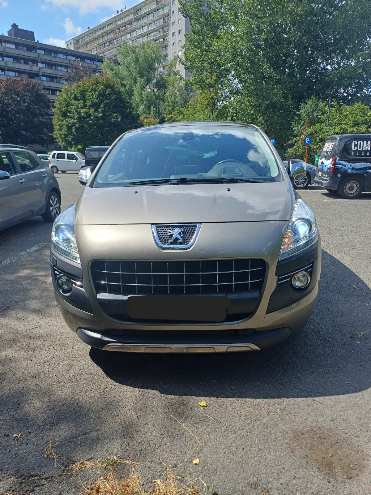 Peugeot 3008 1.6 e- HDI exclusief automaat  full optie, Auto's, Peugeot, Zwart, 4 cilinders, 1600 cc, Leder