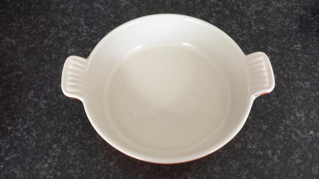 Le Creuset 18 cm ovenschaal, Ophalen of Verzenden, Zo goed als nieuw