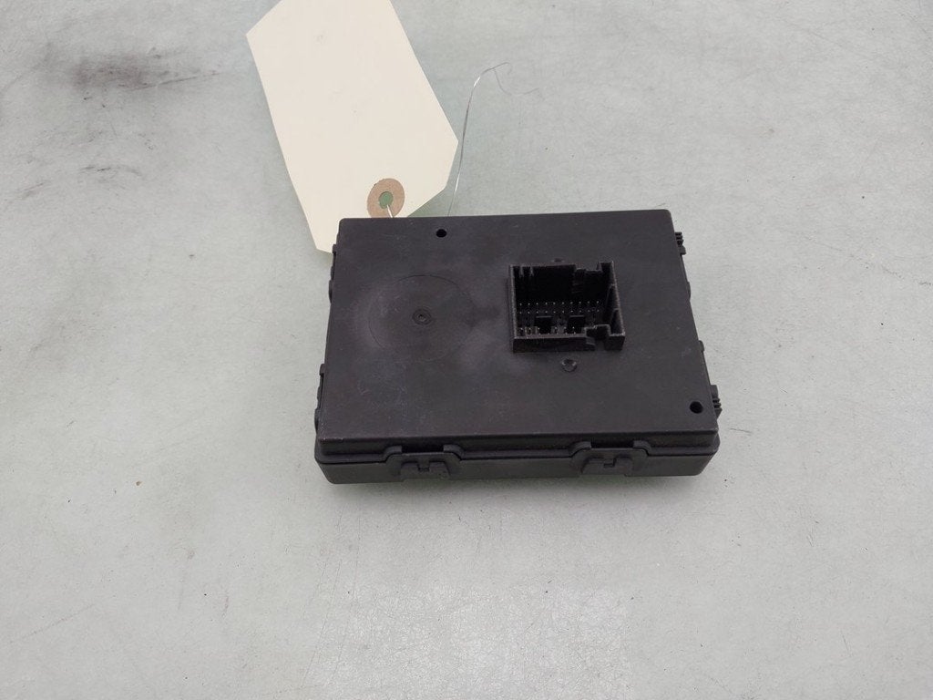 MODULE VÉHICULE SANS CLÉ Volkswagen Polo VI (AW1), Volkswagen, Utilisé, Rixbecker Straße 75
59552  Lippstadt, DE, Info@forvia.com