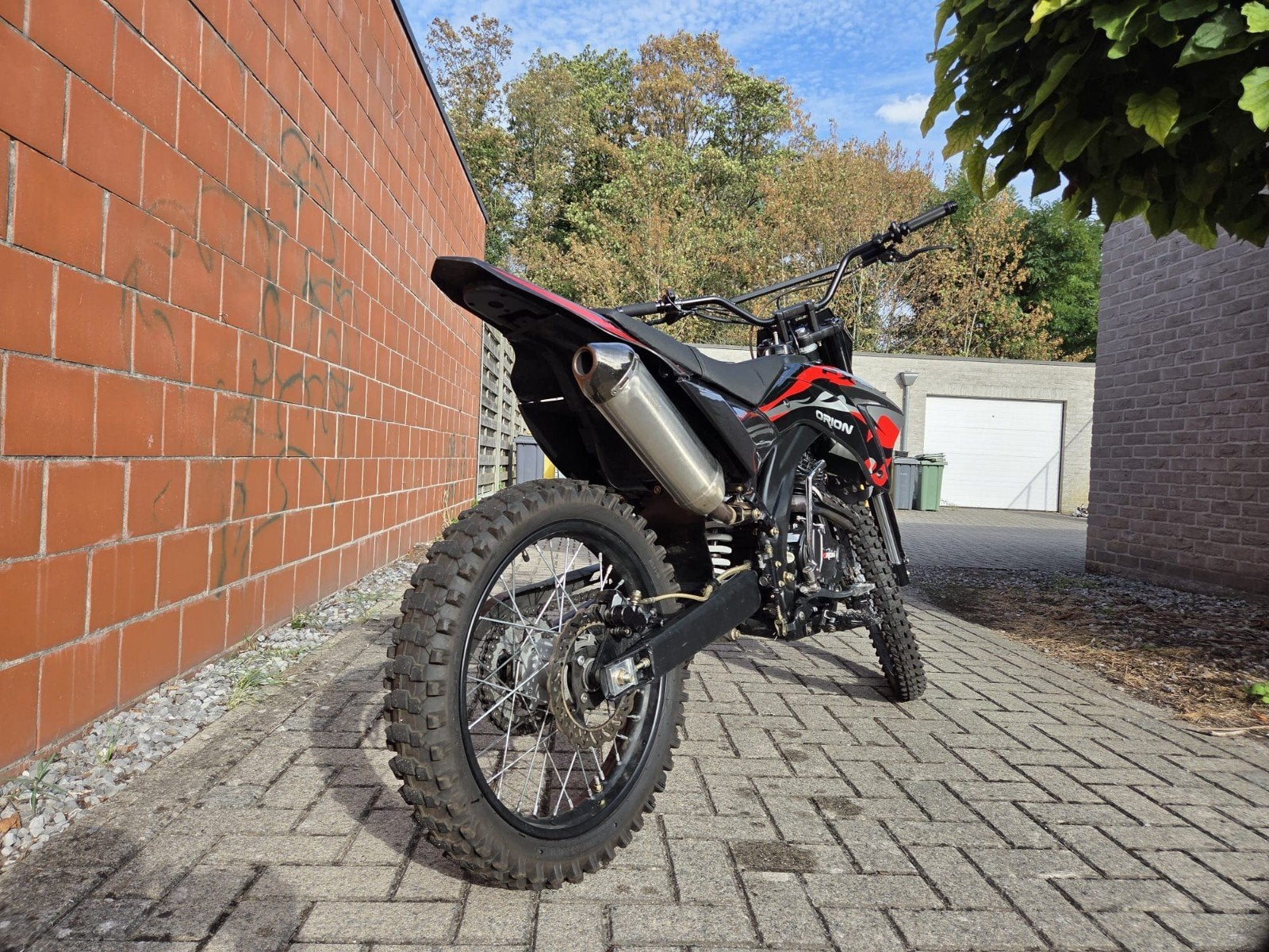 Moto tout-terrain 250cc à vendre, Enlèvement, Comme neuf, 5 vitesses, 250 cm³