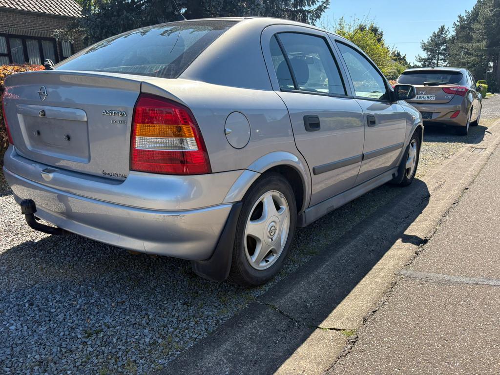 Opel astra diesel 113000 km- 1 ste eigenaar, Auto's, Opel, Diesel, Particulier, Astra, Te koop