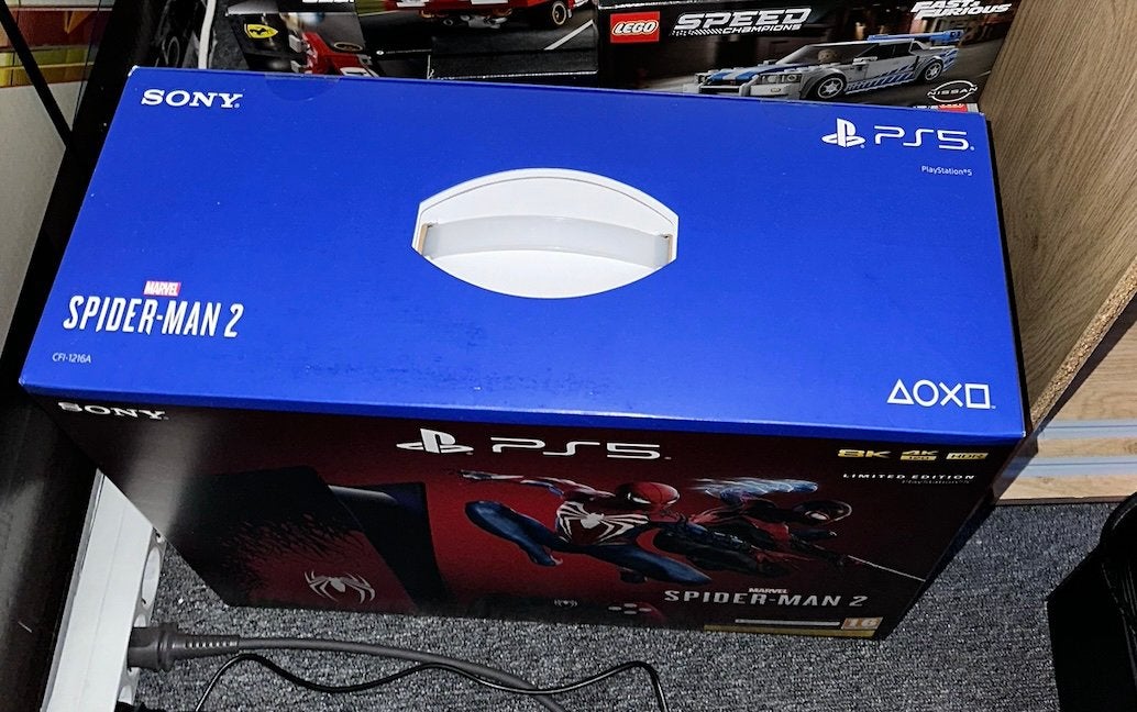 PS5 Spider-Man 2 Limited Edition Console - Nieuw in doos, Games en Spelcomputers, Spelcomputers | Sony PlayStation 5, Ophalen of Verzenden