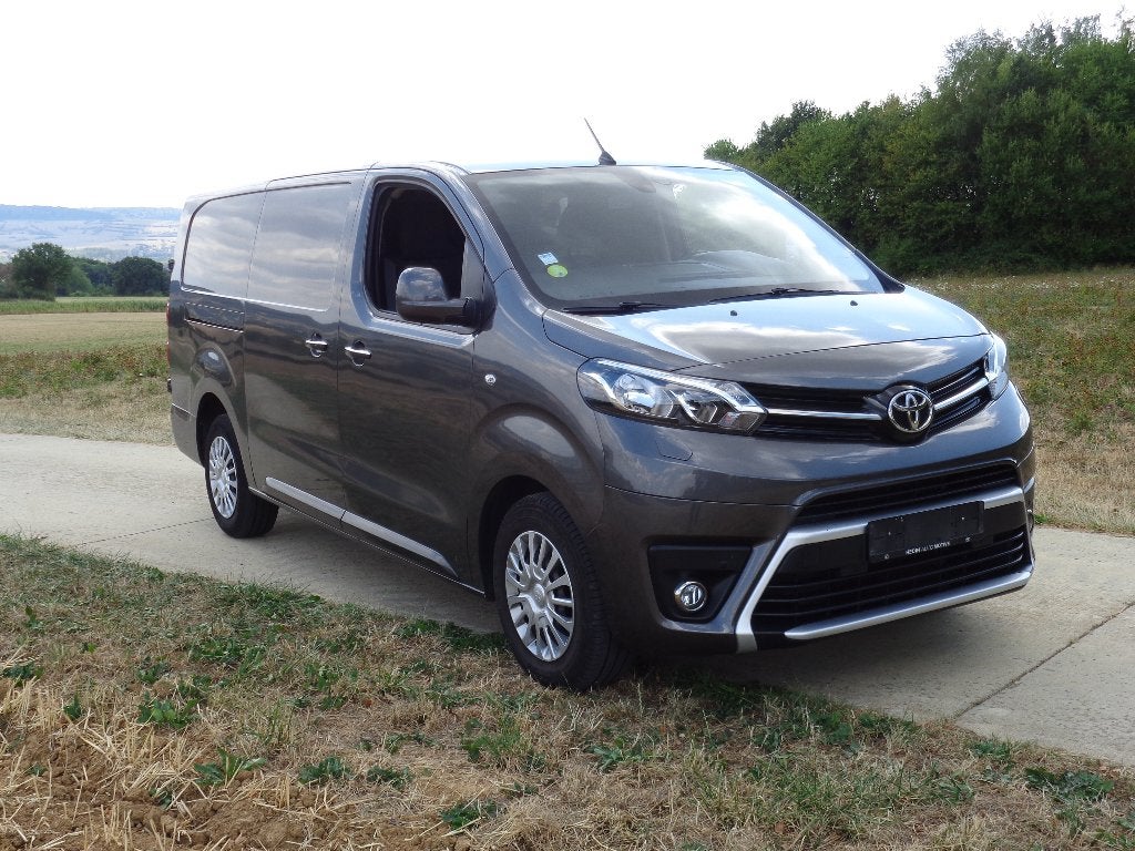 Toyota Proace L2 — 2.0 D-4D 106 kW, Autos, Argent ou Gris, Achat, Euro 6, Entretenue par le concessionnaire
