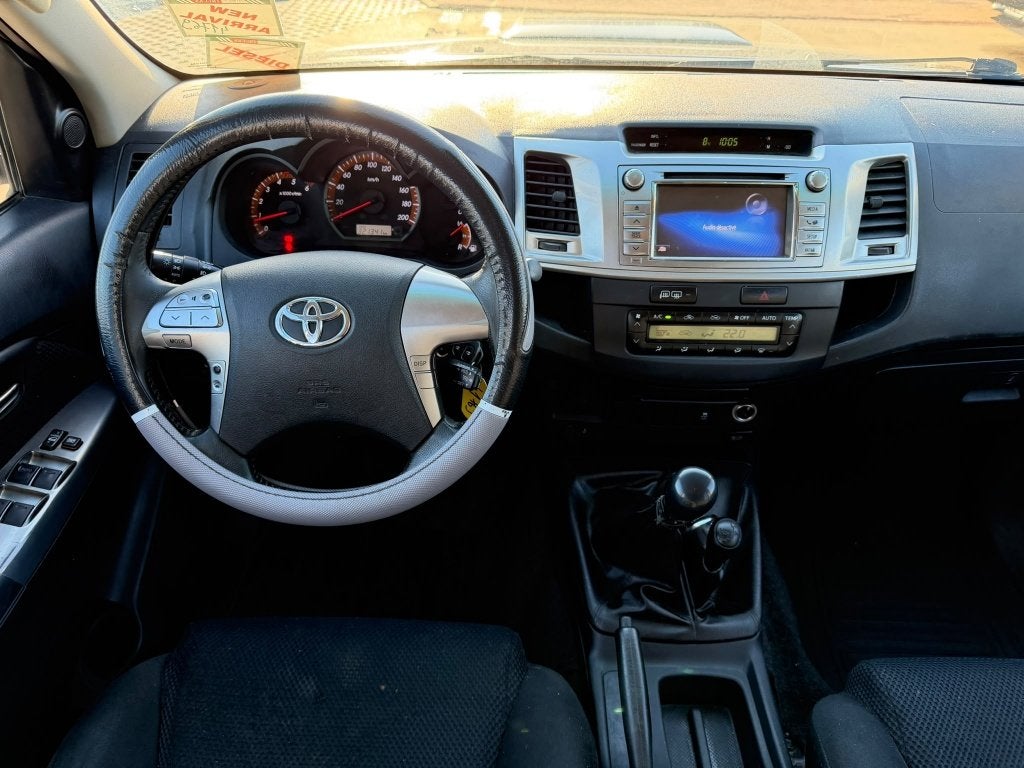 Toyota Hilux ( Stock ID 41769) — 20