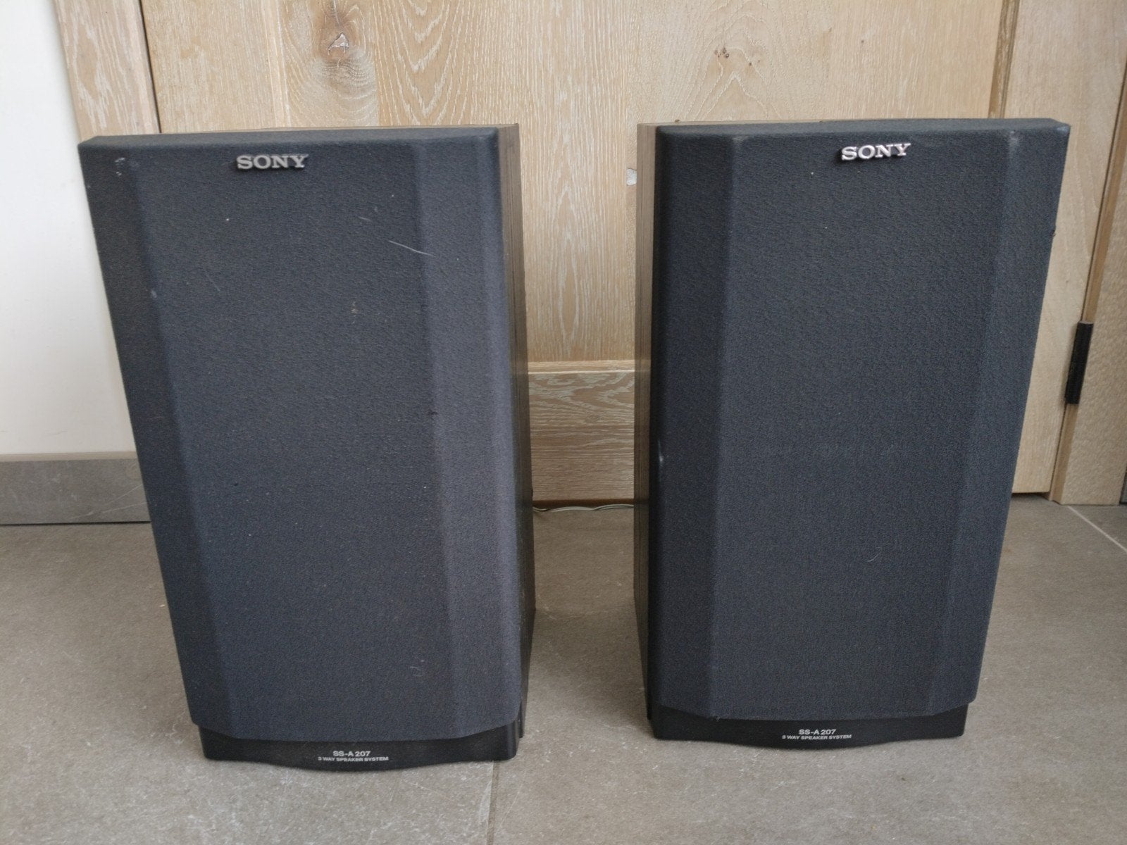 Set van 2 Sony SS-A207 Luidsprekers – 3-Way Speaker System, Enceinte d'étagère, 60 à 120 watts, Enlèvement, Utilisé