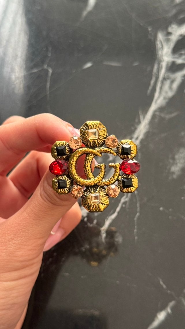 Gucci Broche Nieuw 30€, Handtassen en Accessoires, Ophalen of Verzenden, Nieuw