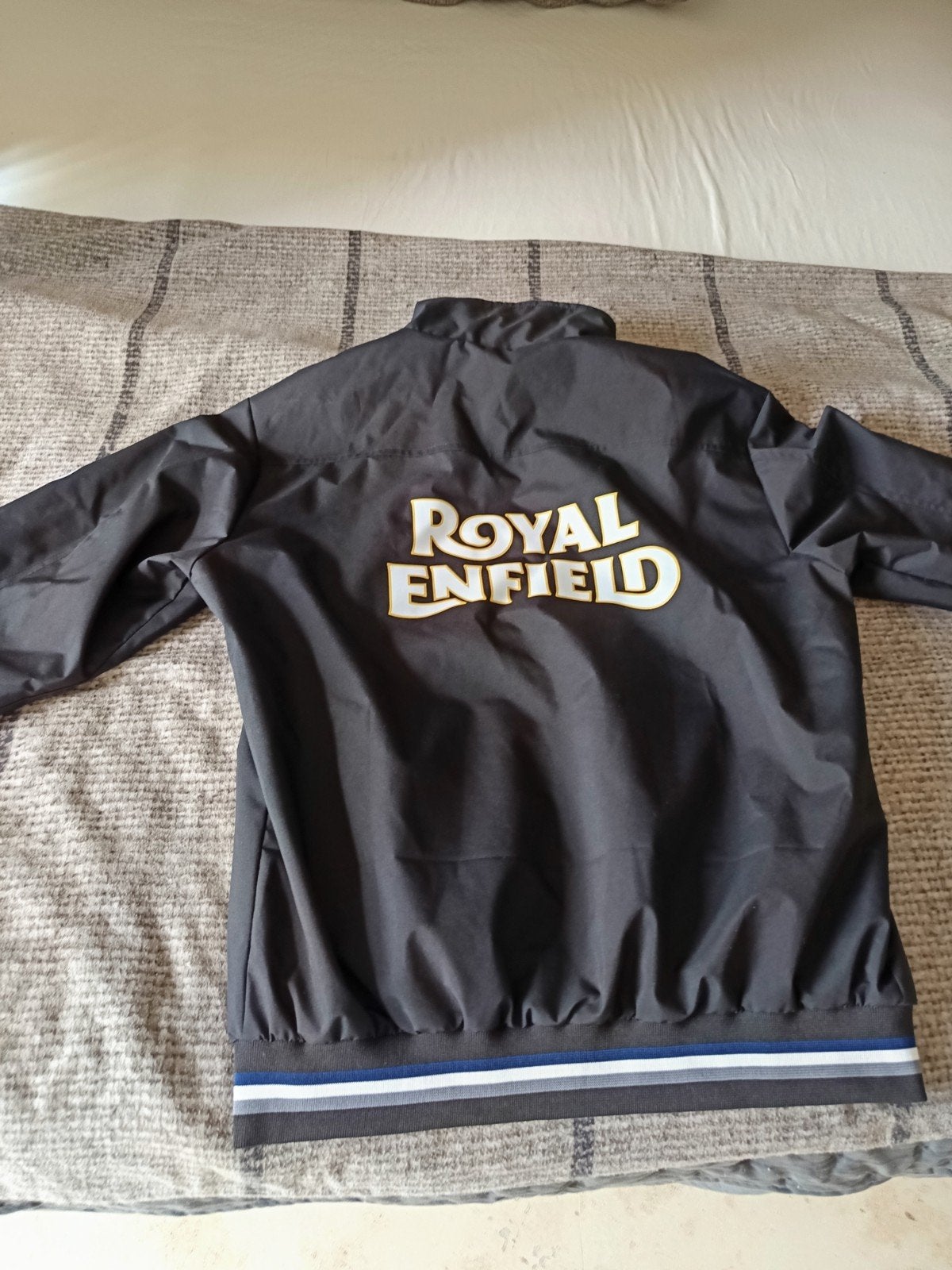 jas Royal Enfield maat large/xl, Motoren, Kleding | Motorkleding, Ophalen of Verzenden, Nieuw zonder kaartje, Jas | textiel