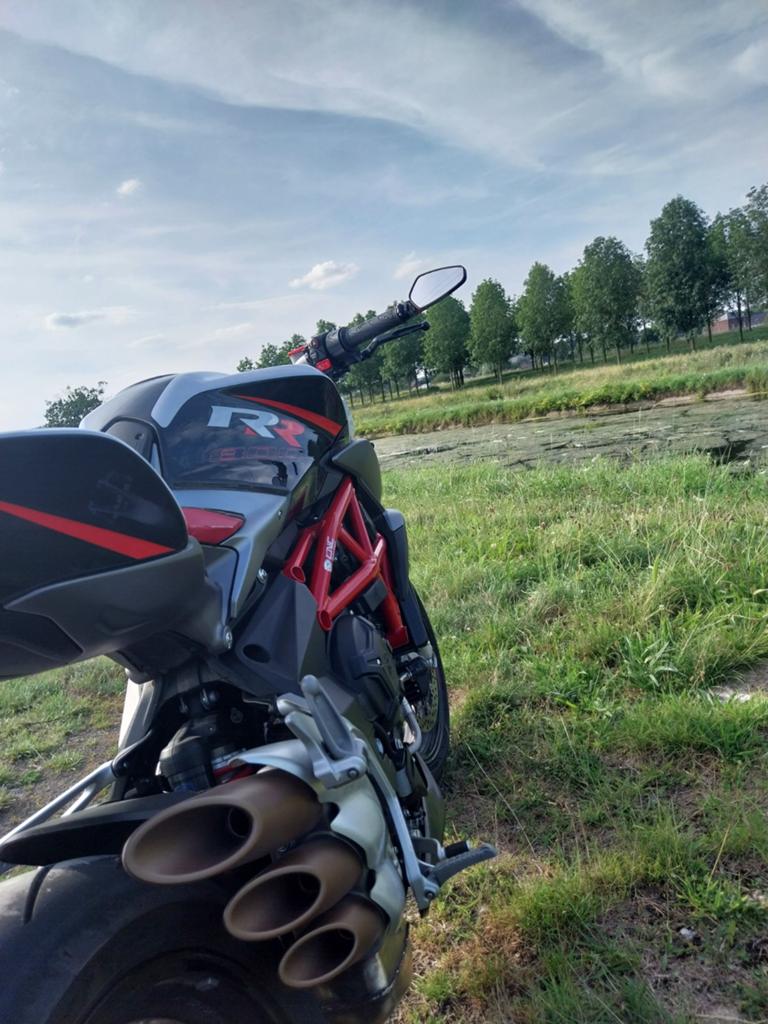 MV Agusta Brutale 800 RR., Enlèvement