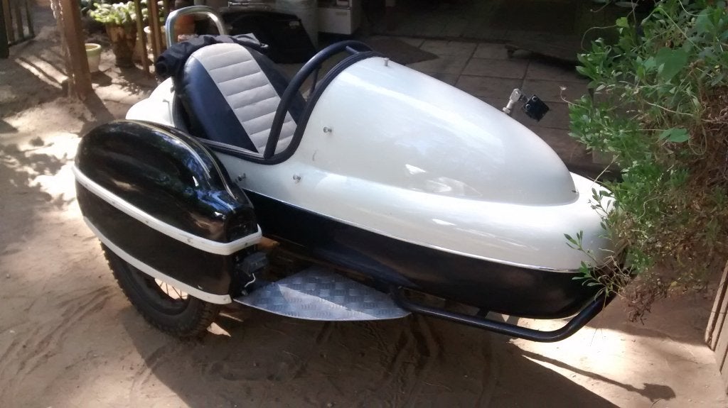 zijspan velorex, Motoren, Ophalen, Zo goed als nieuw