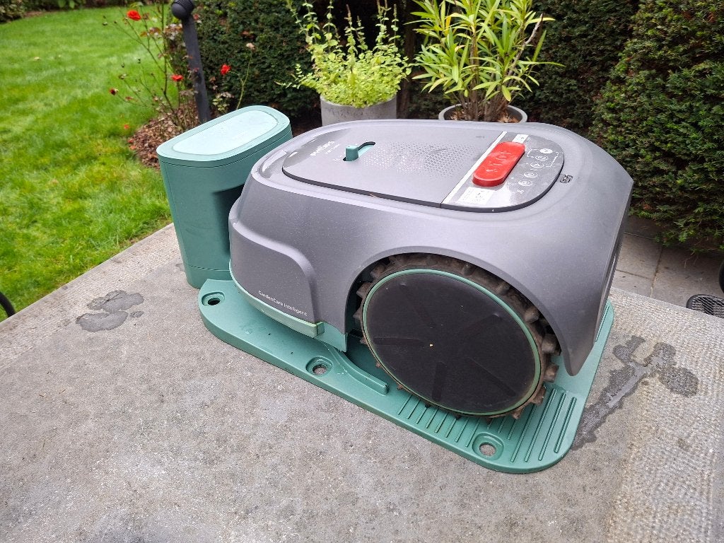 Tondeuse à gazon robotisée Philips 1000 m², Jardin & Terrasse, Enlèvement, Comme neuf, Moins de 20 cm, Avec capteur de pluie