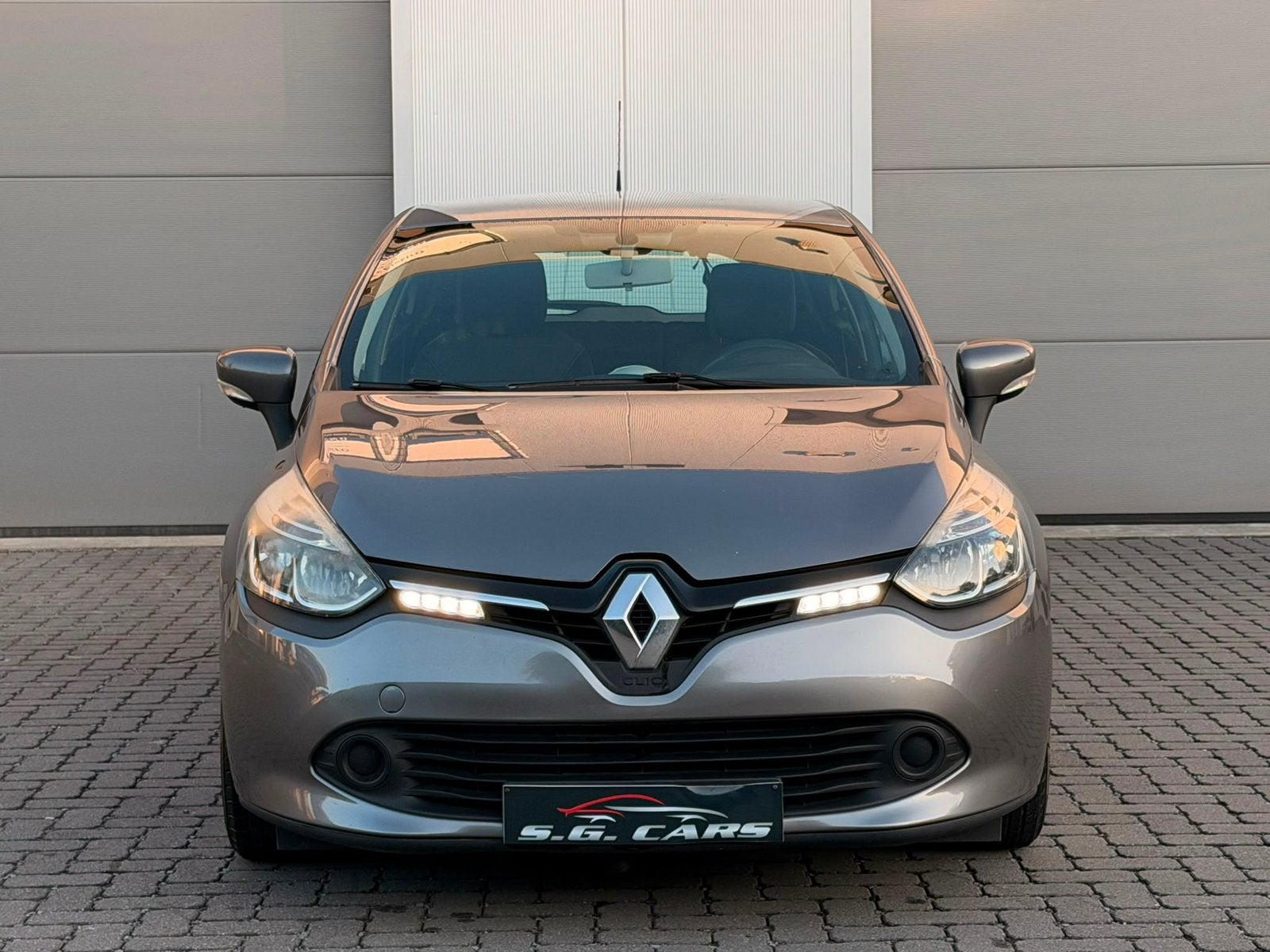 RENAULT CLIO 2013 ESSENCE 0.9 205.000 KM EURO5, Euro 5, Achat, Entreprise, Boîte manuelle