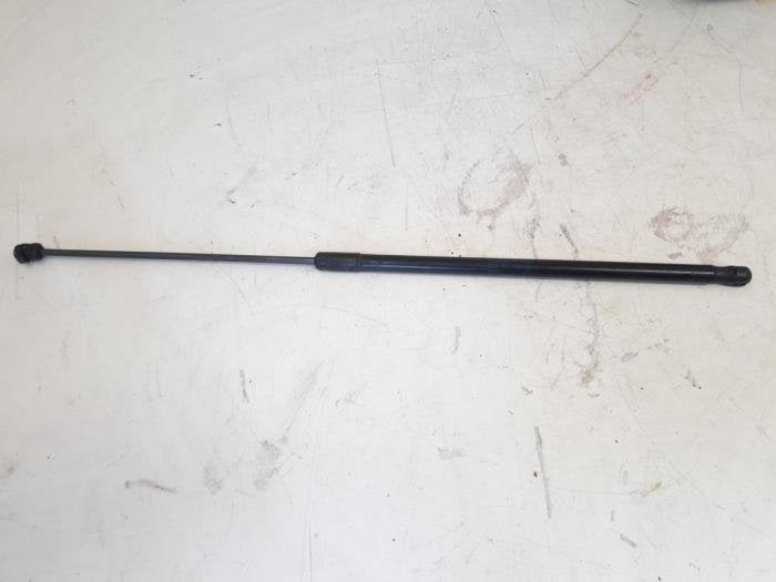 Amortisseur capot moteur gauche d'un Volkswagen Golf, Volkswagen, -, 3 mois de garantie, Utilisé