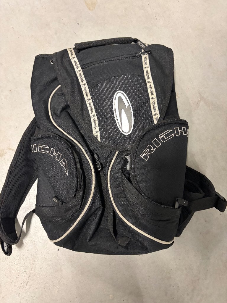 Sac à dos moto Richa, Motos, Enlèvement, Comme neuf