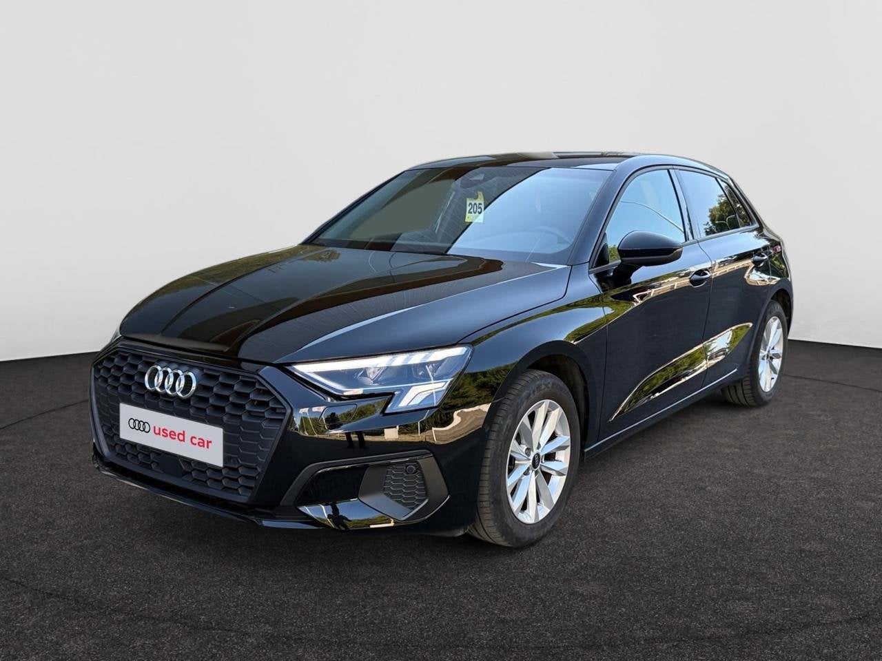 Audi A3 Sportback 30 TFSI Attraction, Auto's, Zwart, Bedrijf, Handgeschakeld, https://public.car-pass.be/vhr/576c7c57-04a2-40a3-9f5c-175527c781e2
