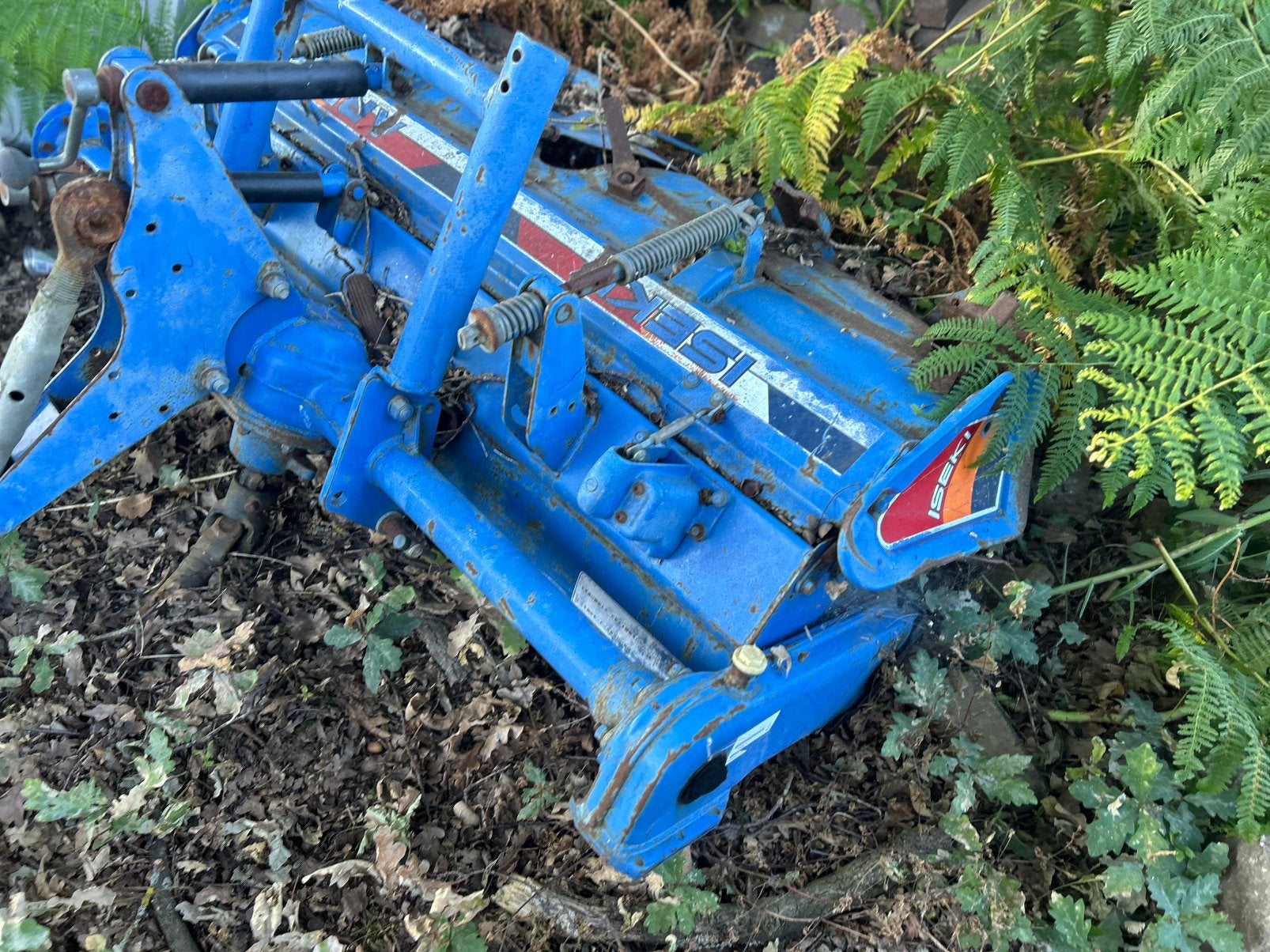 Mini-tracteur Milling Iseki, Articles professionnels, Enlèvement