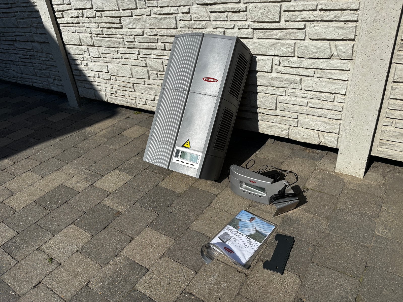 Fronius IG 40 omvormer met display op afstand, Bricolage & Construction, Enlèvement, Utilisé, Système complet, 200 watts-crêtes ou plus