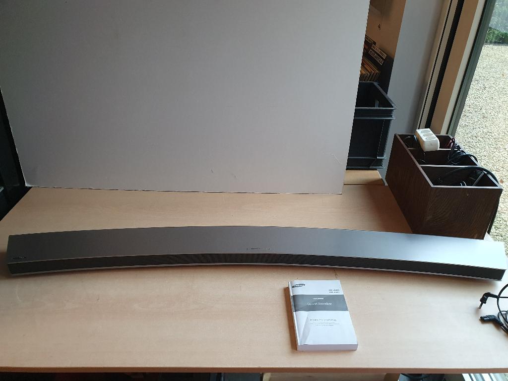 Curved Soundbar Samsung HW-J8500 + Subwoofer HW-J8501, Ophalen