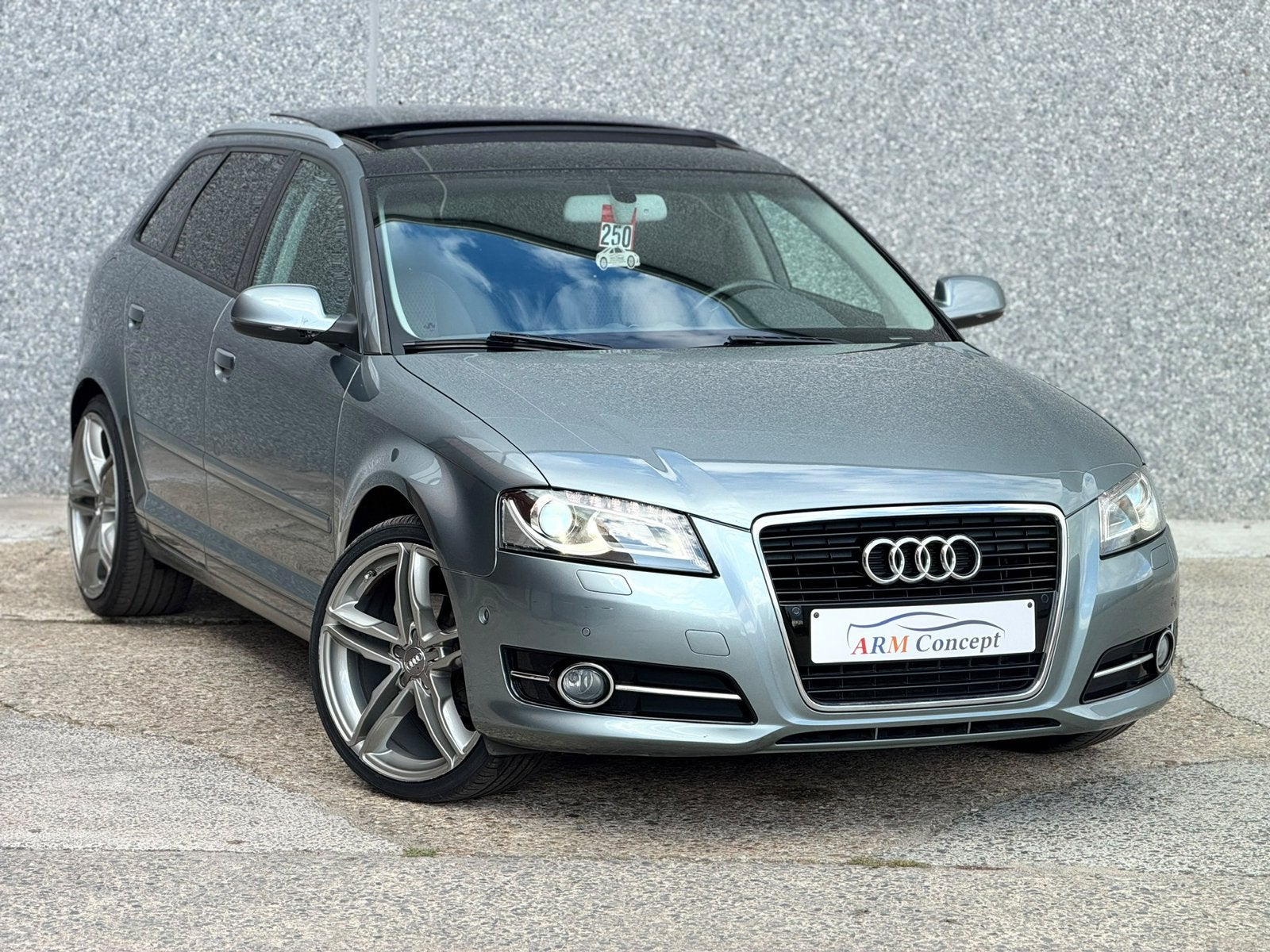 Audi A3 1.4 TFSI essence 2012 Pano/DSG/CarPlay/Garantie 1an, Autos, Achat, Entreprise, 5 portes, Berline