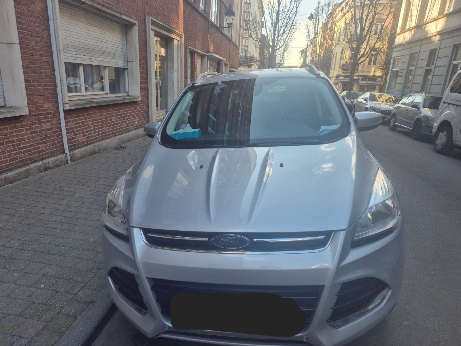 ford kuga, Argent ou Gris, Achat, Entretenue par le concessionnaire, Noir