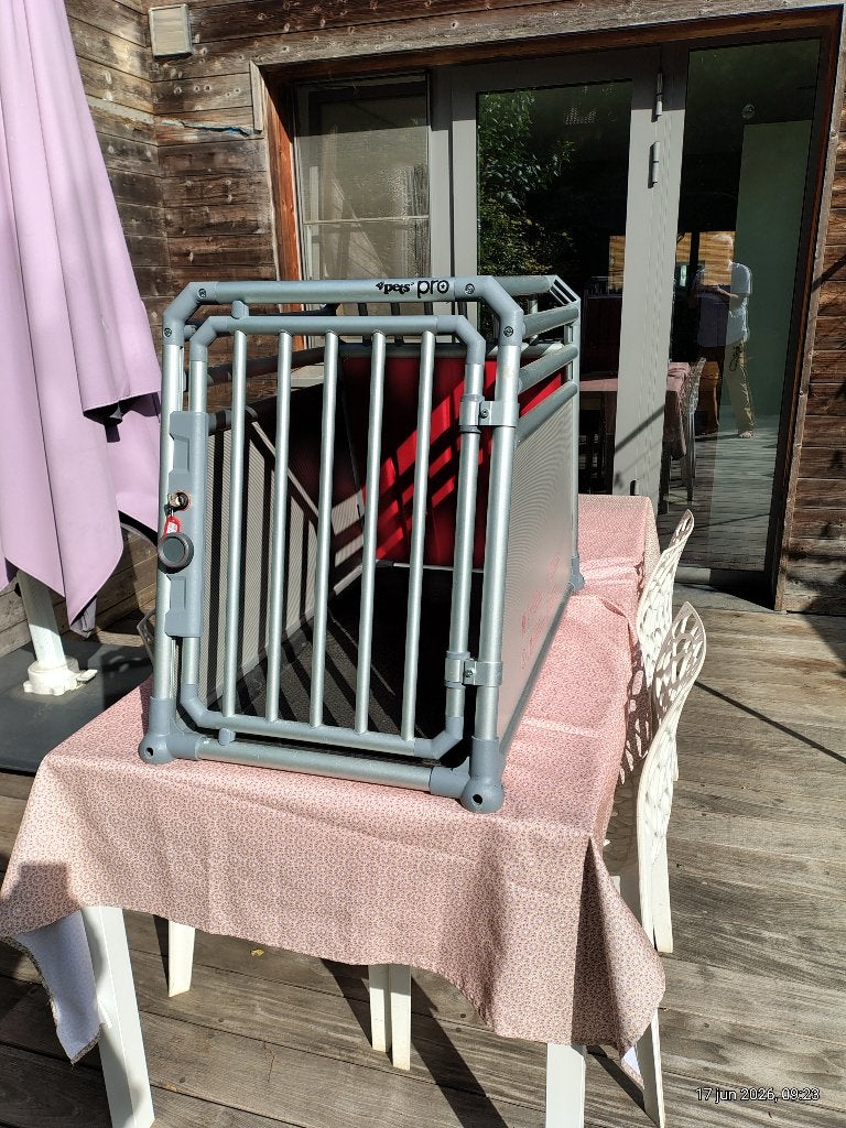 Cage pour chien pour grande voiture Dogbox pro 2, Enlèvement, Comme neuf