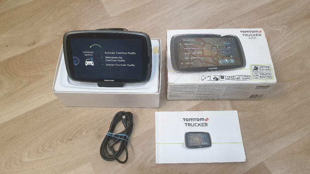 jw1438: Navigatie v trucks of mobilehome tomtom Trucker 6000, Ophalen of Verzenden, Gebruikt