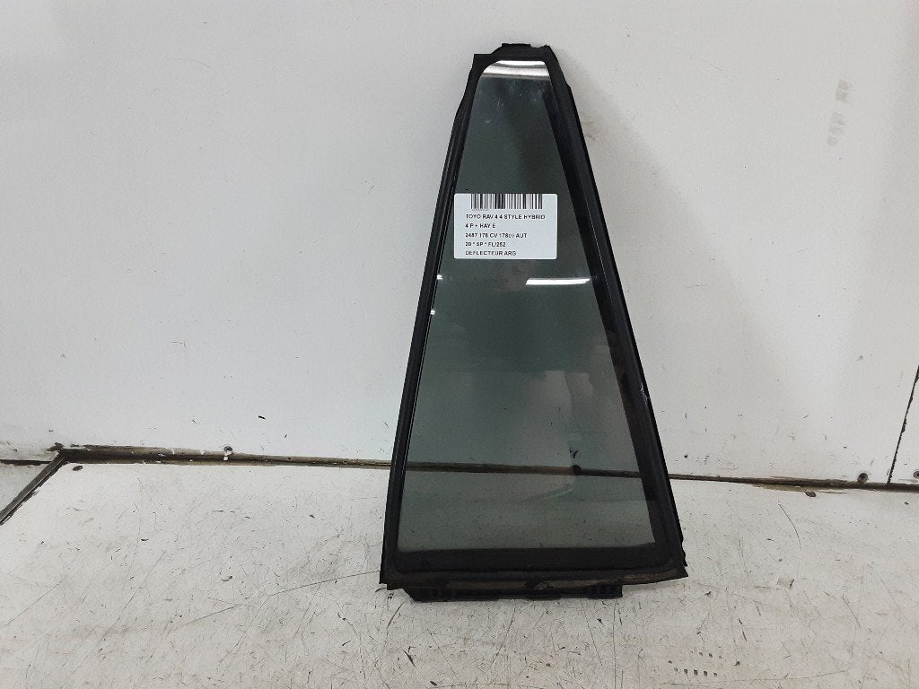 VITRE ARRIERE GAUCHE Toyota RAV4 (A5) (01-2018/-), Kundenbetreuung@toyota.de, Toyota, Utilisé, Toyota-Allee 2
50858  Köln, DE
