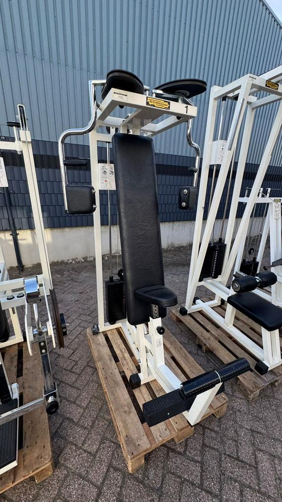 Technogym Isotonic Pectoral, Enlèvement, Utilisé