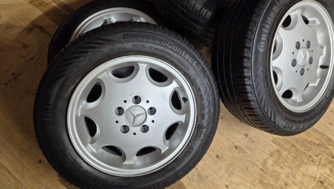 set originele mercedes 8 loch velgen, Autos : Pièces & Accessoires, Enlèvement ou Envoi, Pneu(s)