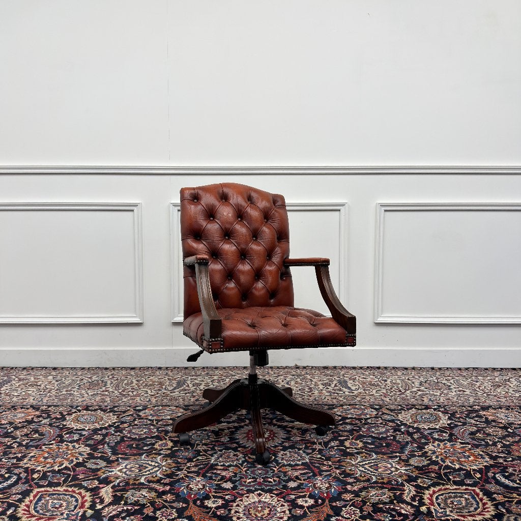 Klassiek Engels Chesterfield Bureaustoel, Ophalen of Verzenden