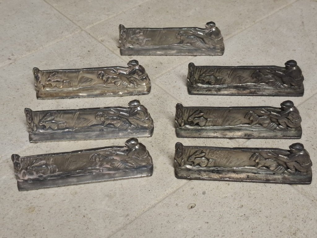 Porte-couteaux anciens – lot de 7 – scène de chasse, Enlèvement