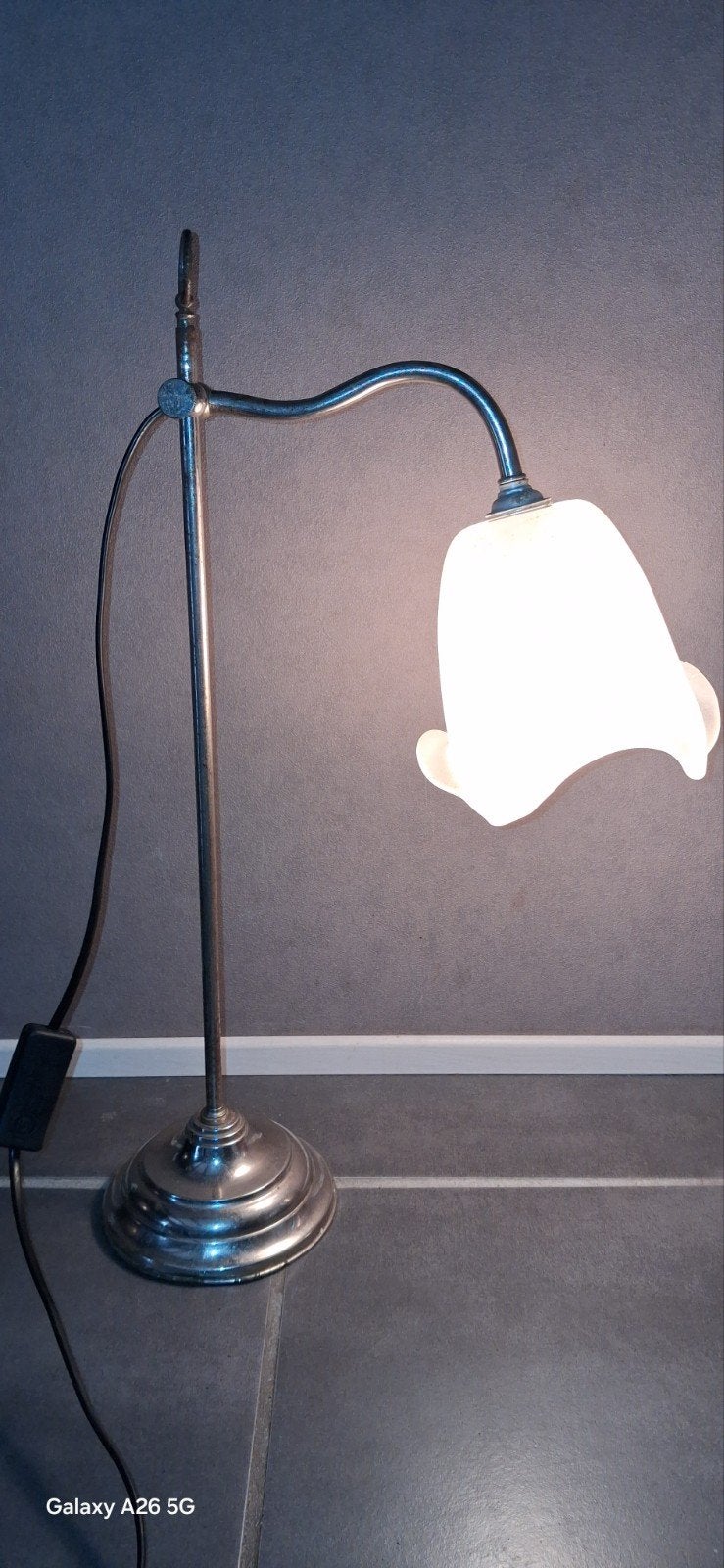 ancienne lampe MONIX
marque MONIX
dite monte et baisse, Enlèvement ou Envoi, Utilisé, Argent, Brocante