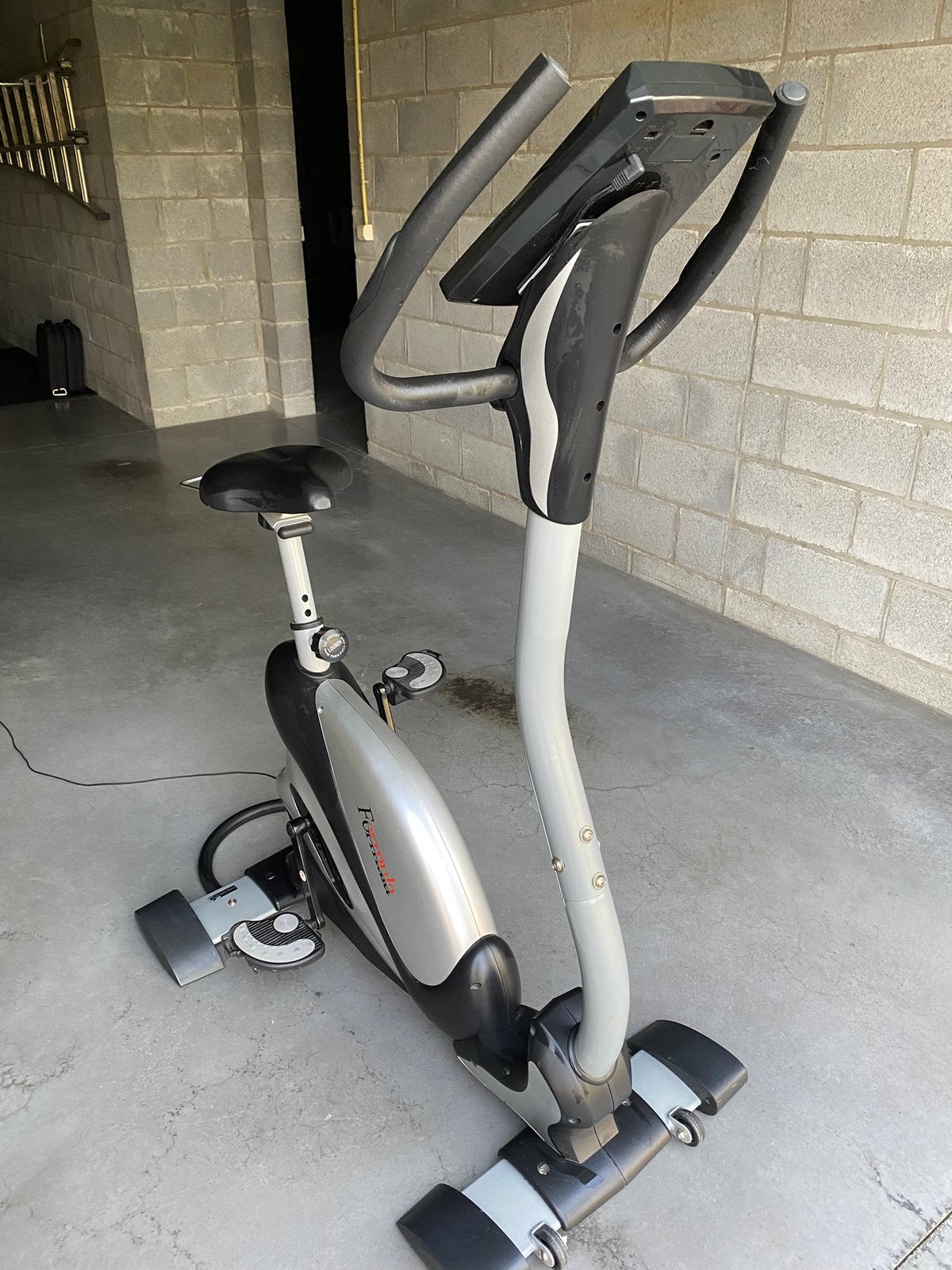 Formule Hometrainer Intertek, Enlèvement, Comme neuf
