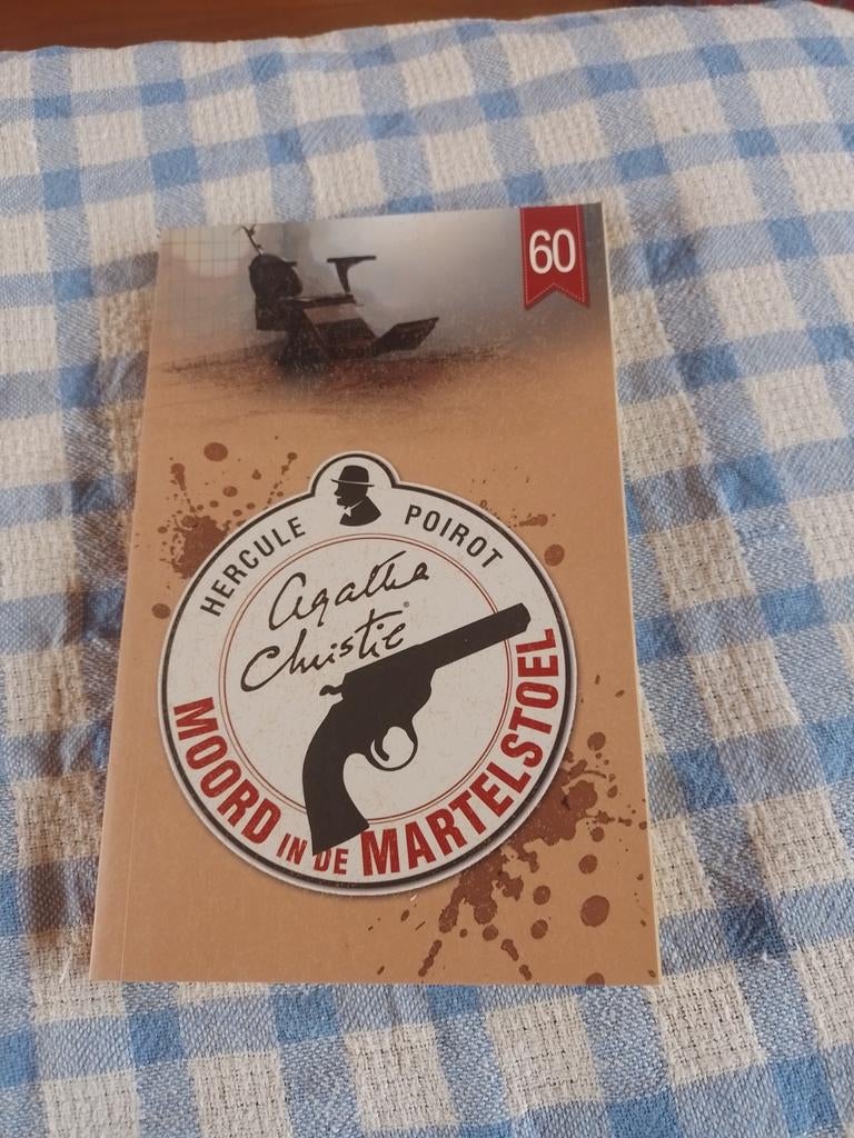 Hercule Poirot moord in de martelstoel, Ophalen of Verzenden, Zo goed als nieuw, Agatha Christie