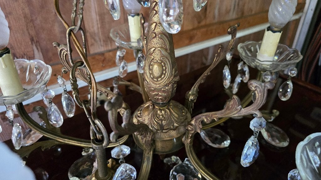 Lustre, Antiquités & Art, Enlèvement