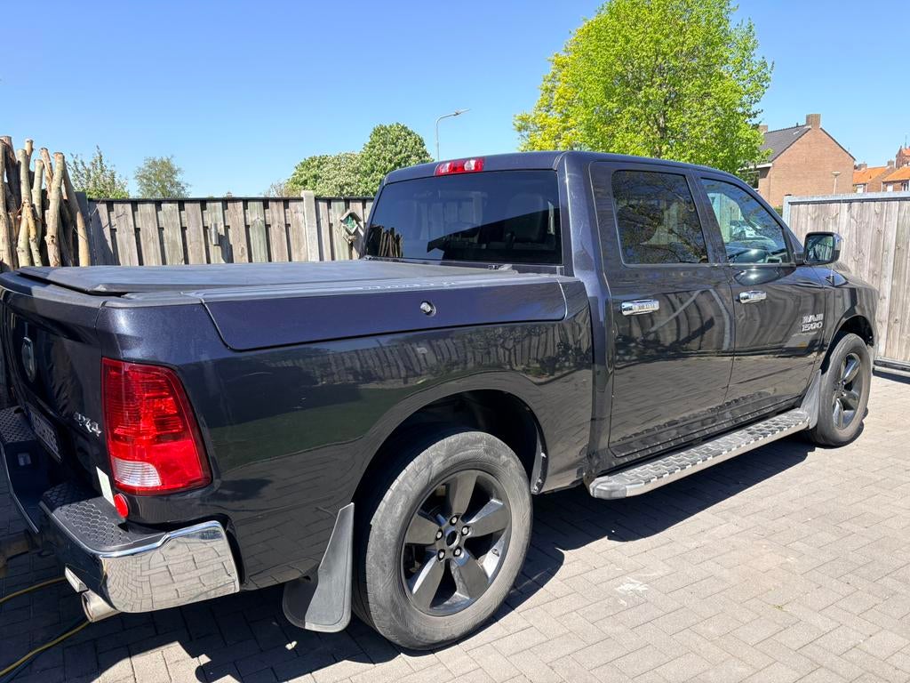 Dodge RAM 6zitplaatsen, Auto's, Automaat, 4 deurs, Zwart, Leder en Stof