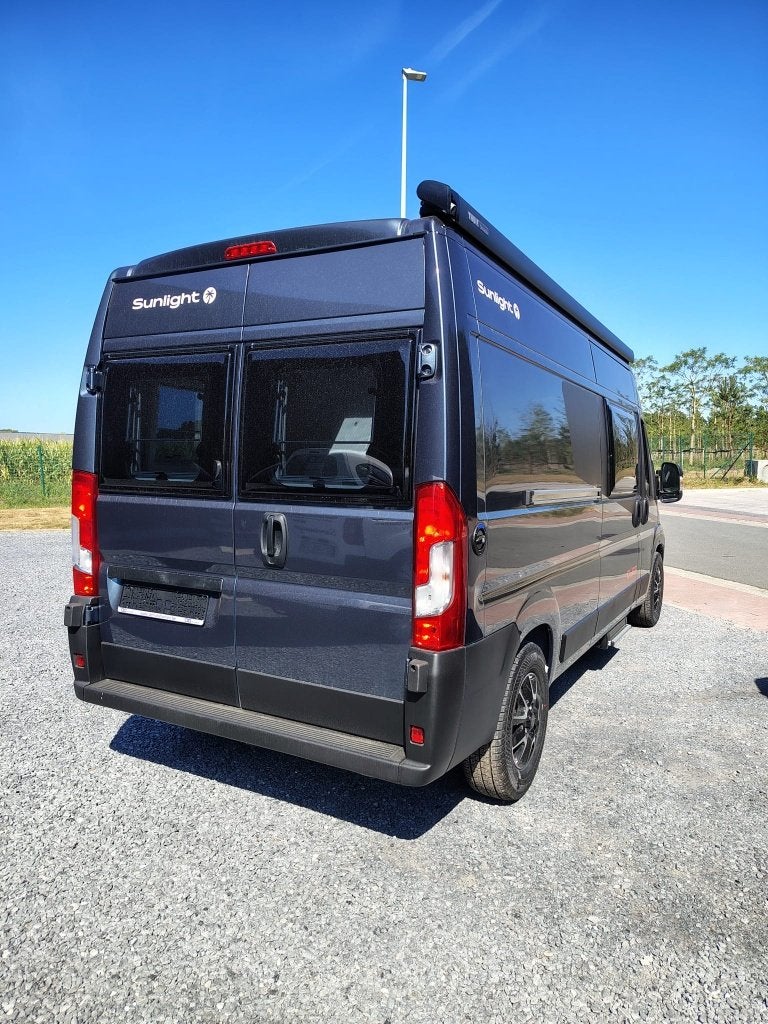 Sunlight Cliff 600 DD Editie | 6 meter | NIEUW | €59.990, Buscamper of Camperbus, Sunlight, Ringverwarming, Verwarmde buitenspiegels