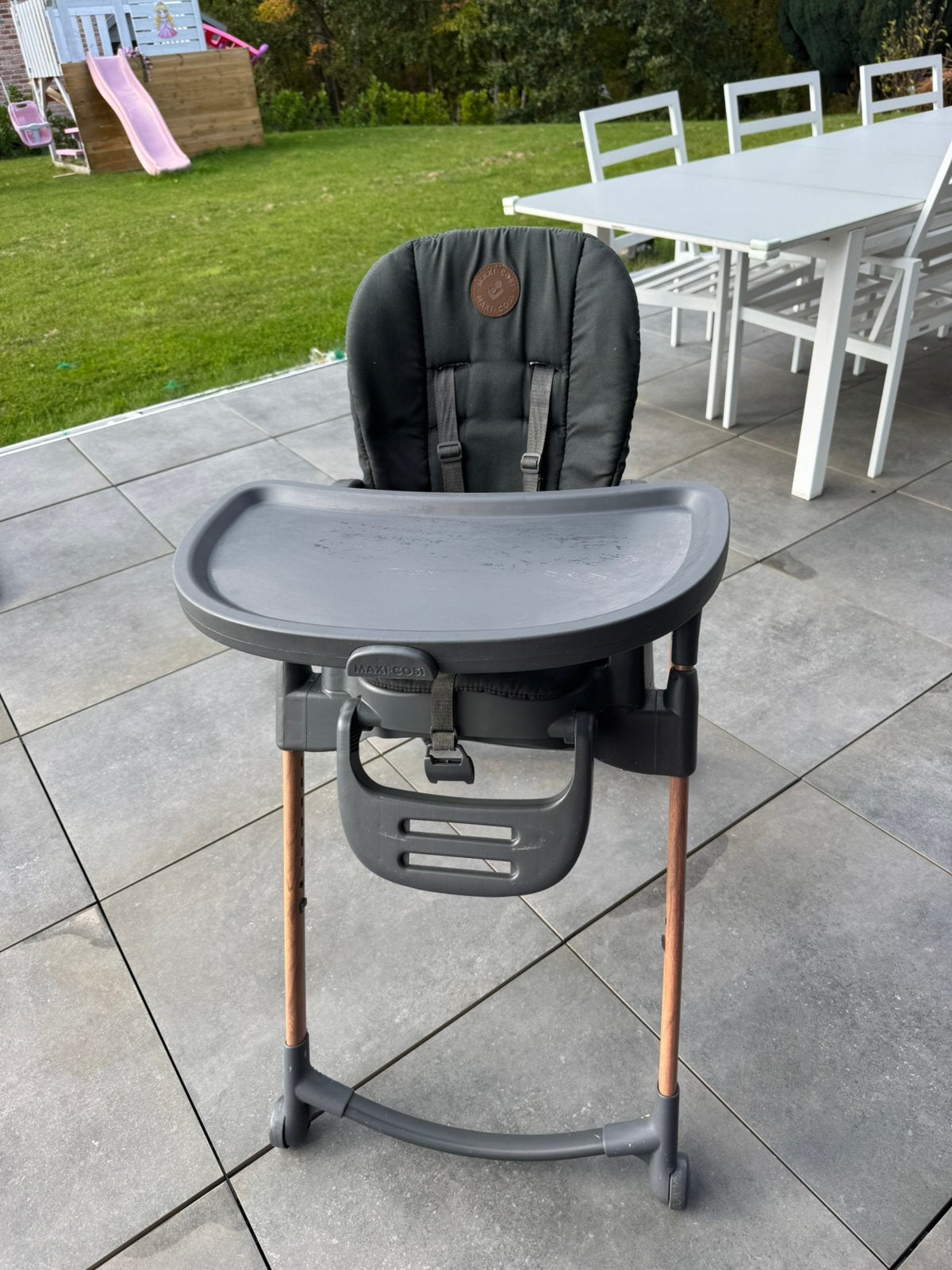 Chaise haute Maxi-Cosi gris anthracite – 90€, Enfants & Bébés, Enlèvement, Comme neuf