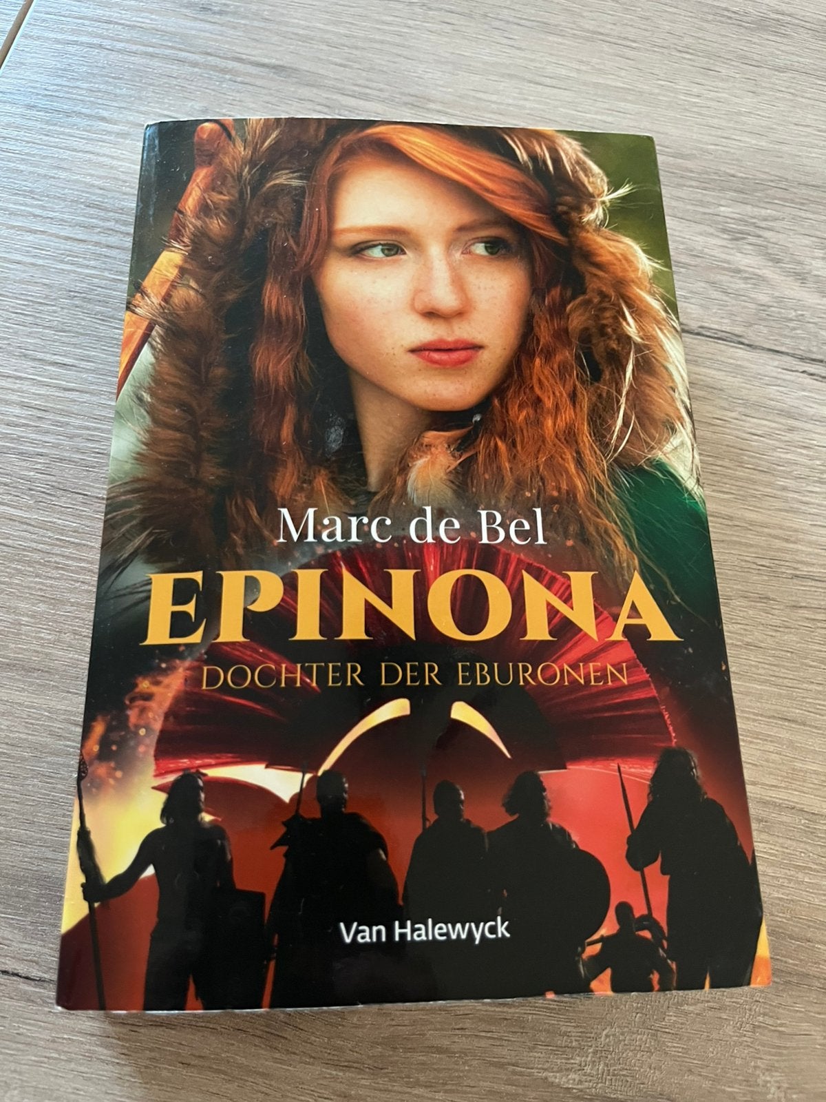 Epinona, Boeken, Kinderboeken | Jeugd | 13 jaar en ouder, Ophalen, Zo goed als nieuw