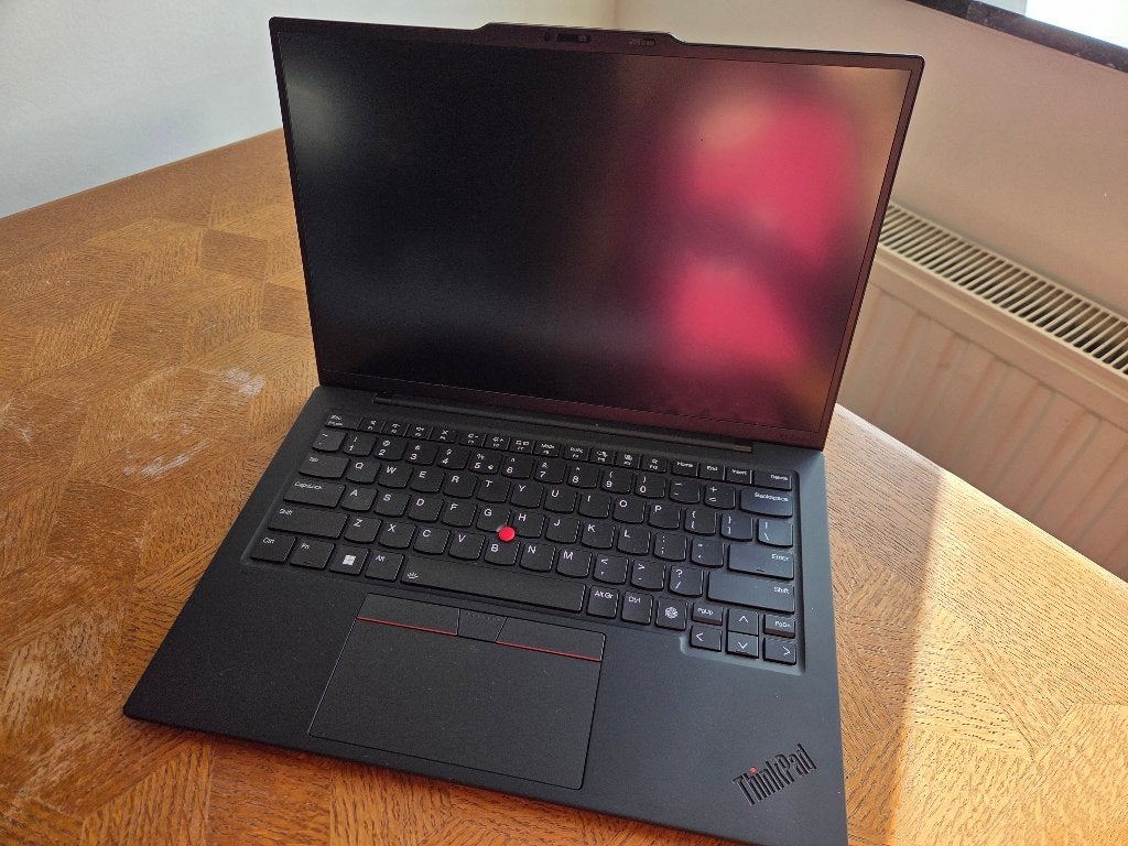 ThinkPad X1 Carbon Gen 12 32 GB garantie 12/2028 — QWERTY NL, Met videokaart, Intel core ultra 7 165 U, Lenovo ThinkPad, 14 inch