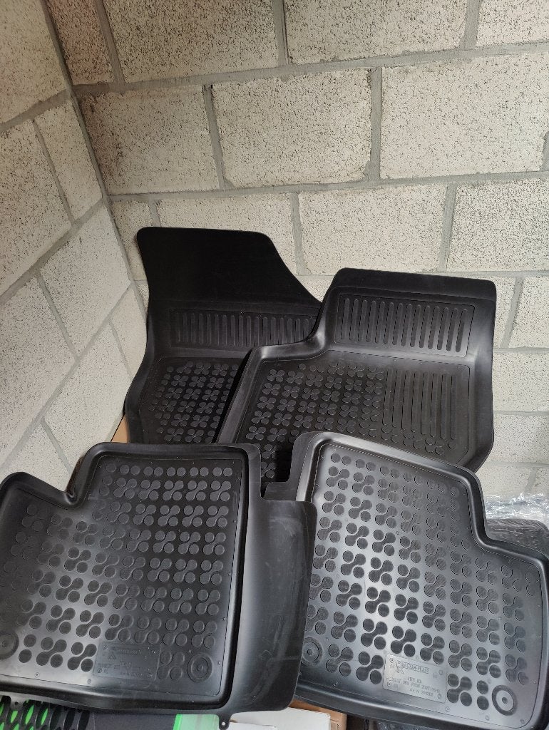 Peugeot 308 2004-2013 rubberen mattenset, Ophalen of Verzenden, Nieuw