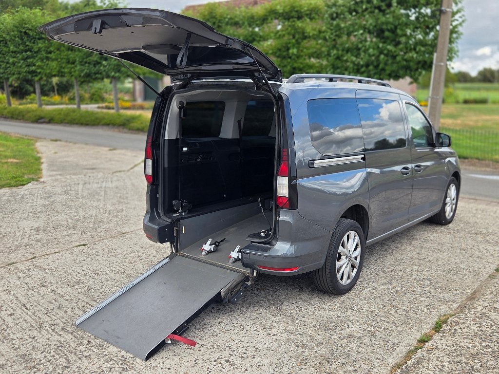 ️♿️Volkswagen Caddy Maxi 2.0TDI DSG Rolstoel Invalide TPMR, Autos, Cuir, Argent ou Gris, Achat, Euro 6