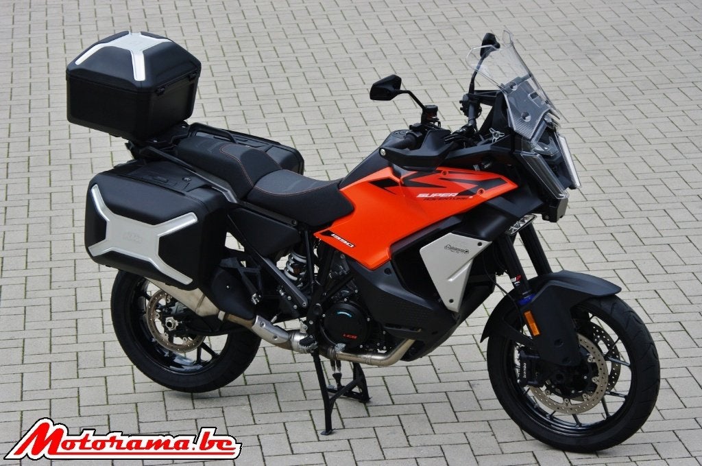 KTM 1390 Super Adventure S EVO - 2026 - 9000 km @Motorama, Motoren, Occasion, Motorrijbewijs A, Bedrijf, Meer dan 35 kW