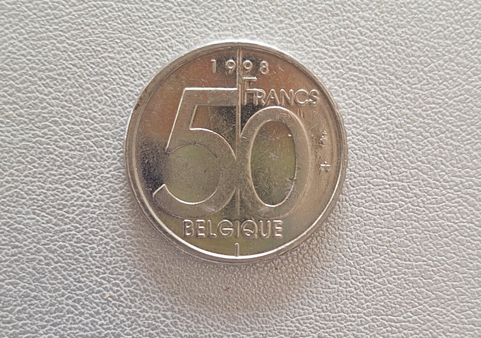 Pièce de 50 francs 1998 Albert II, Enlèvement
