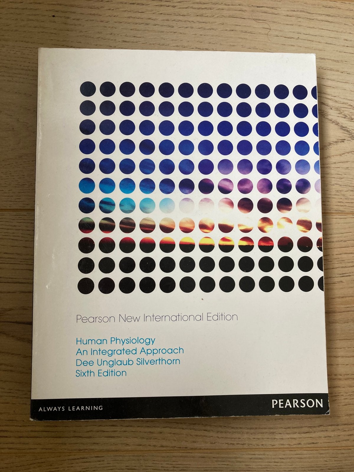 Human Physiology, an integrated approach, Boeken, Ophalen