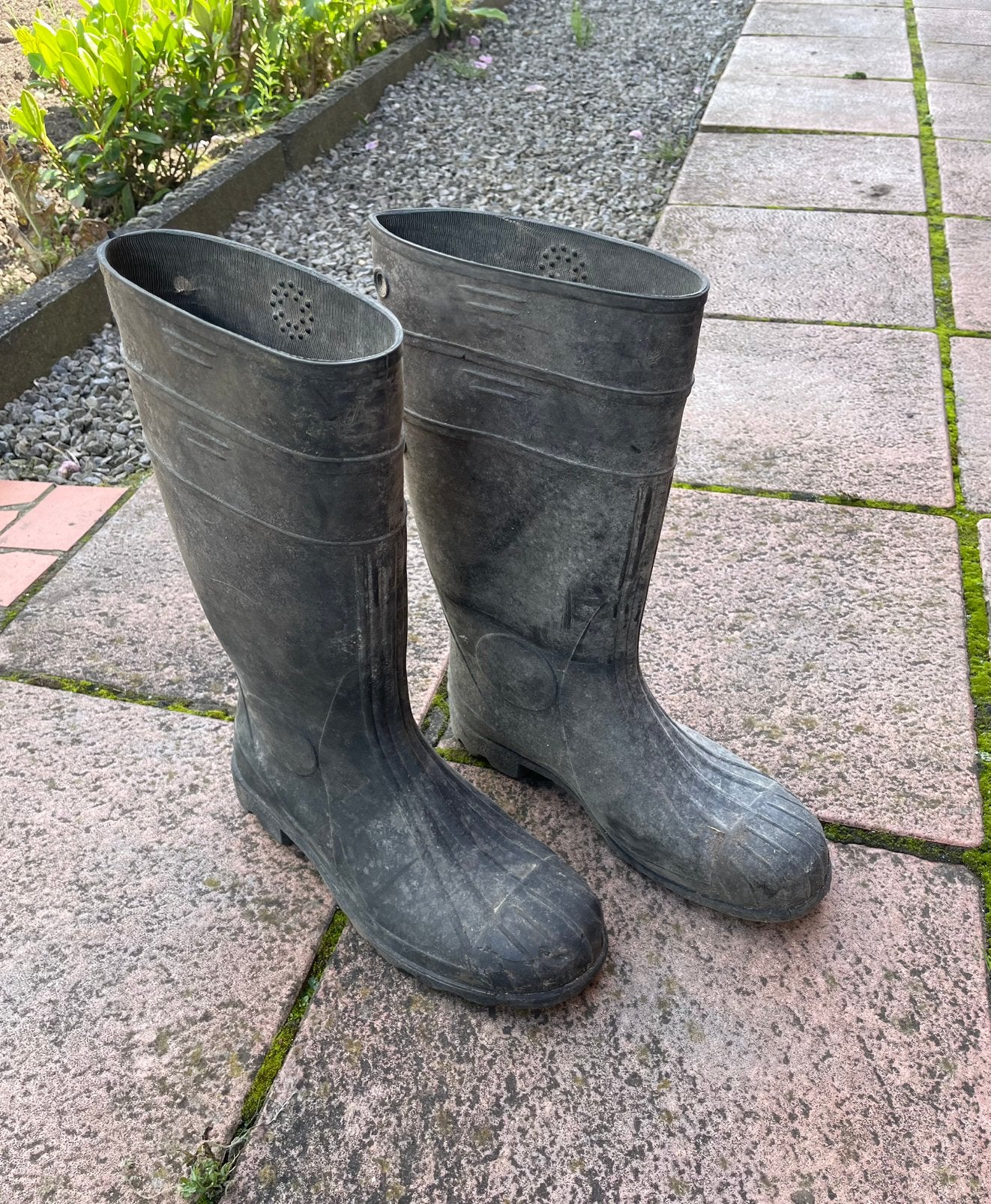 Botten , regenlaarzen , maat 44 , met stalen tip, Jardin & Terrasse, Vêtements de travail, Enlèvement, Utilisé, Bottes