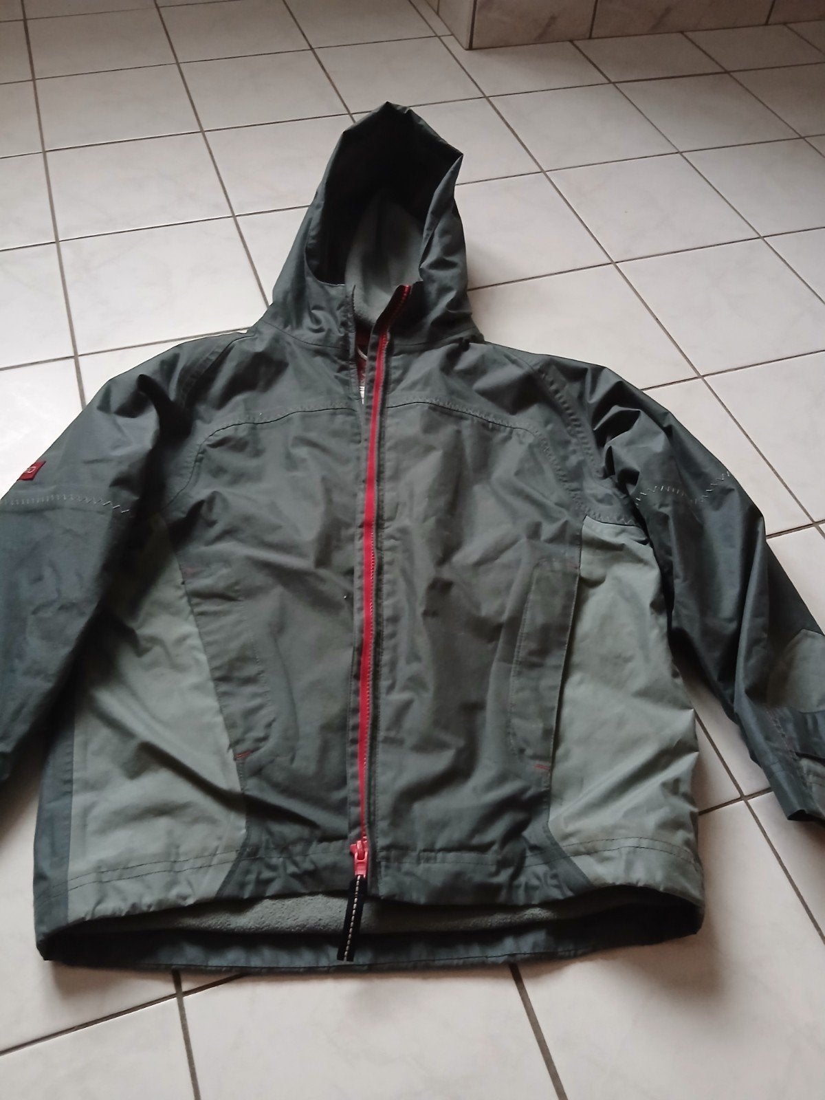 jas 10jaar, Enlèvement, Manteau