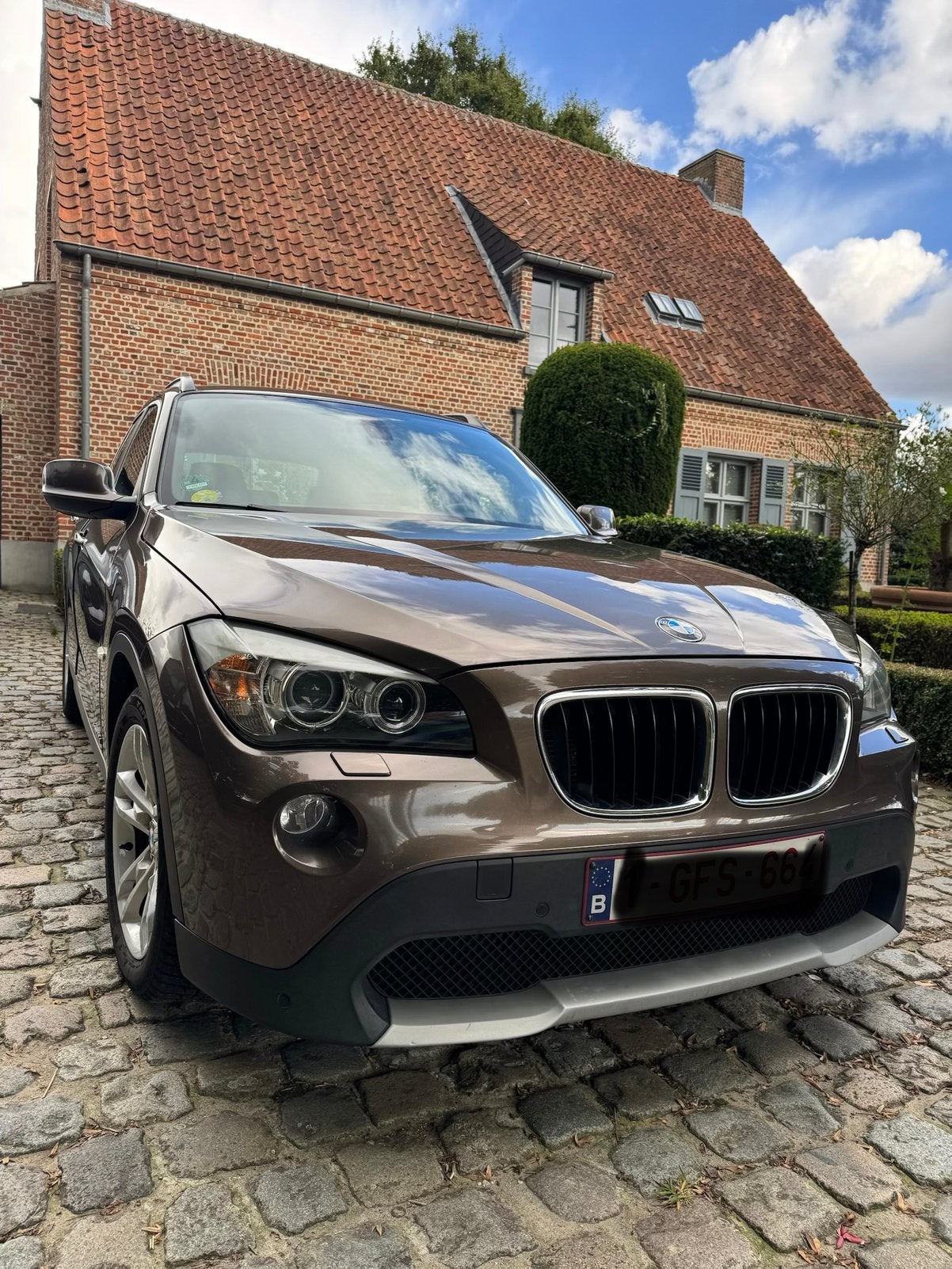 TE KOOP – BMW X1 xDrive 2.0 Diesel Automaat, Bruin, Diesel, Vierwielaandrijving, Particulier