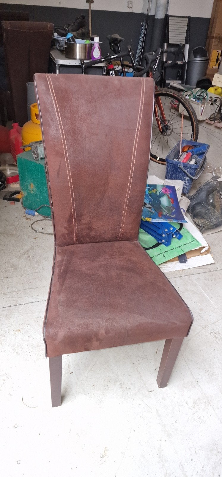 stoelen, Ophalen